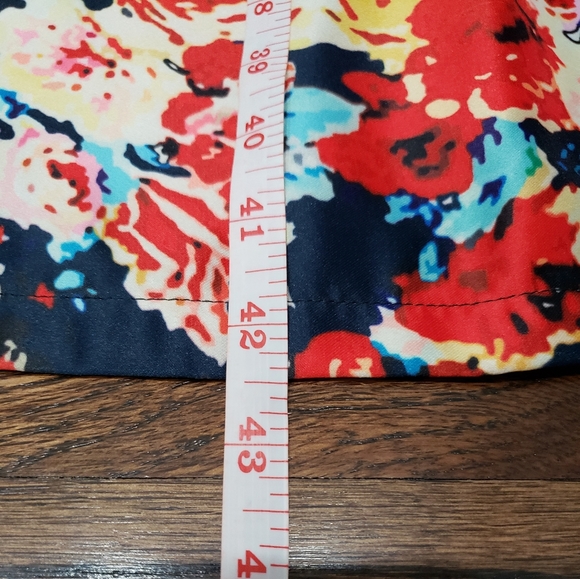 Loshow - Floral Long Sleeve Dress - Picture 4 of 4